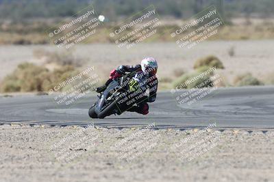media/Oct-05-2025-CVMA (Sun) [[beeef4f201]]/Race 5-Amateur Supersport Open (Holeshot)/